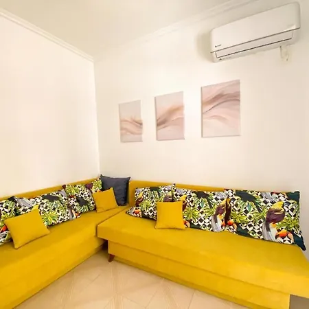 Odette's Summer House Apartment *